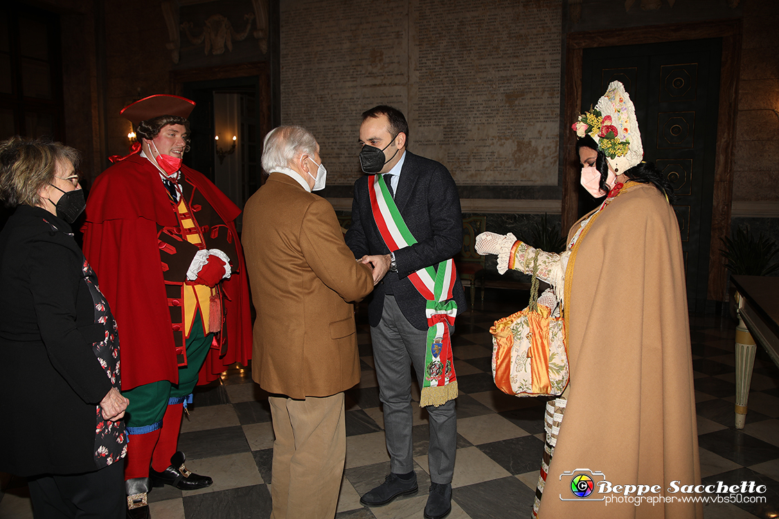 VBS_0690 - Investitura Ufficiale di Gianduja e presentazione Giacometta.jpg